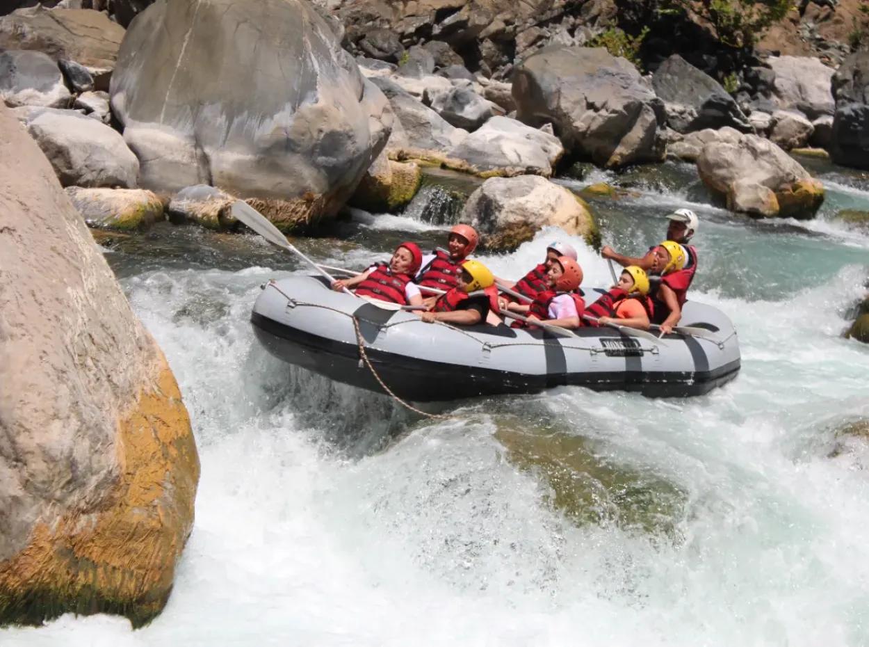 Dalaman Nehrinde Rafting – 12 Km  Su Macerası Dalyan