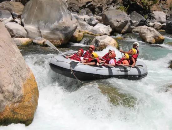 Dalaman Nehrinde Rafting – 12 Km  Su Macerası Dalyan